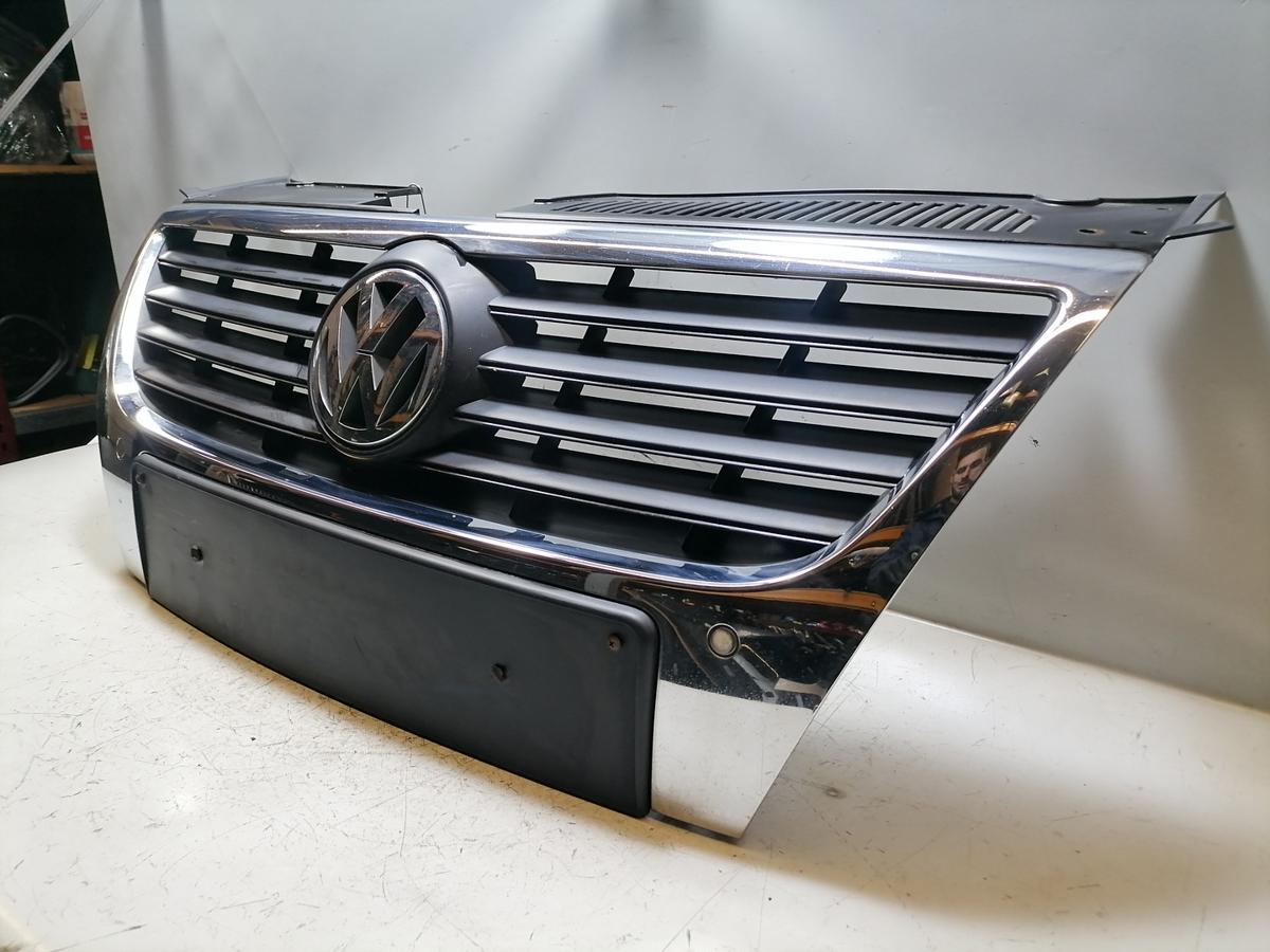 VW Passat 3C B6 original K&uuml;hlergrill f&uuml;r Fahrzeuge mit Parkhilfe PDC Bj.2008